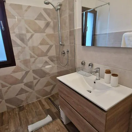 Lantane Guest house 3*