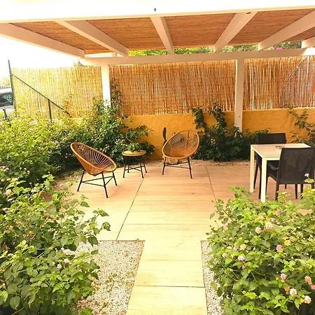 Lantane Guest house 3*